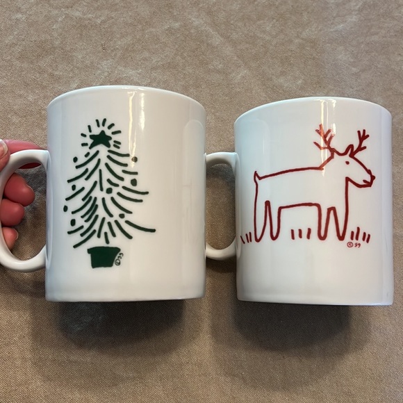 Set of 2 mugs from Crate & Barrel - Picture 2 of 4